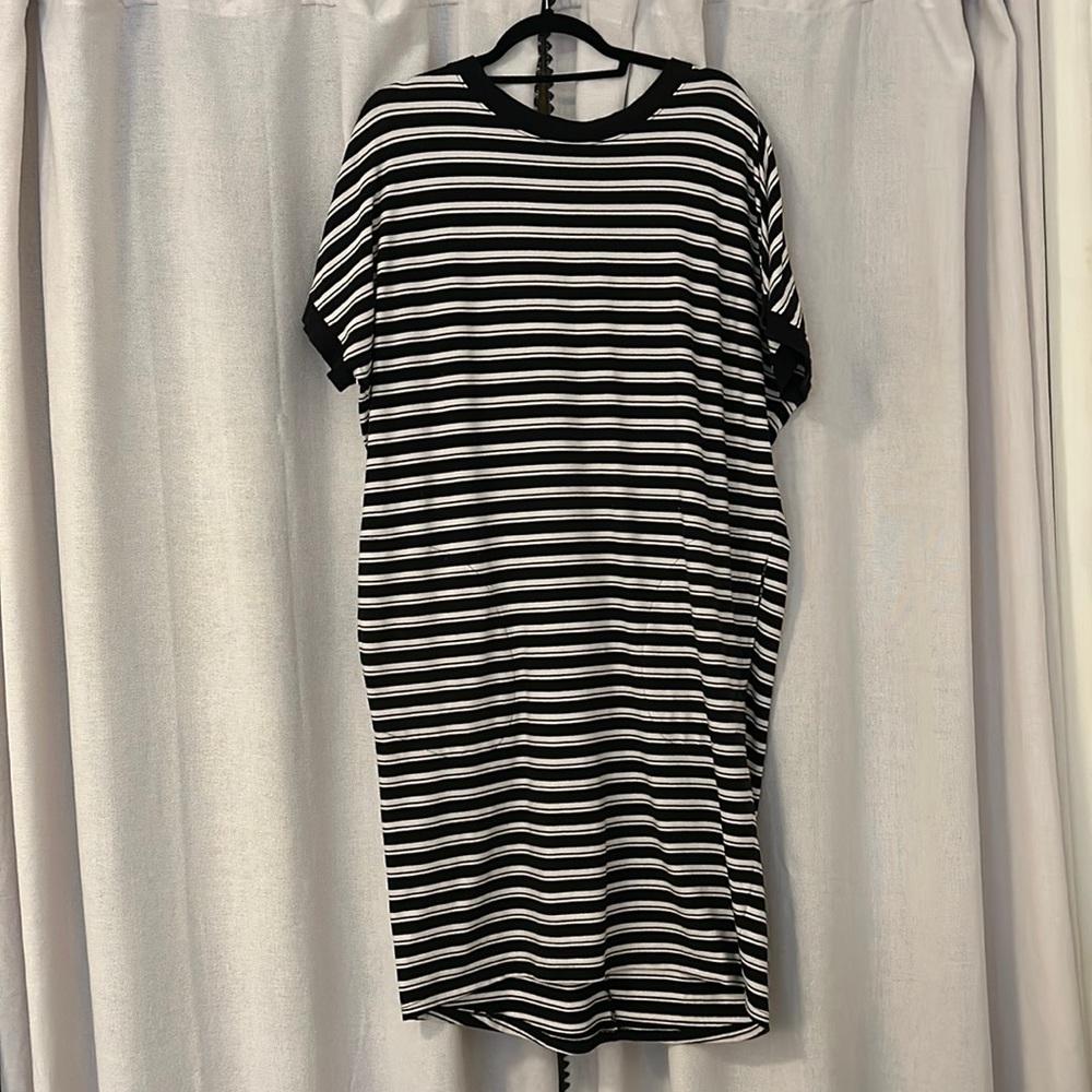 Universal Standard Elizabeth Easy Dress / size 2XS (6-8)